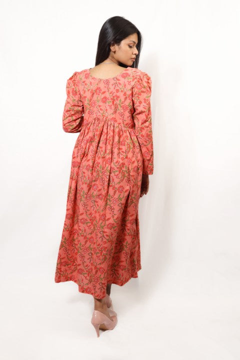 PEACH DRESS PUFF SLEEVES